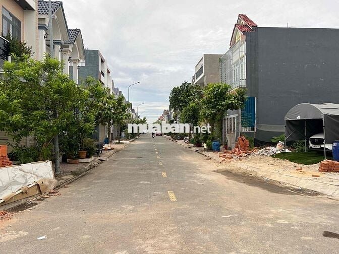 Nhà phố sân thượng chill chill đẳng cấp