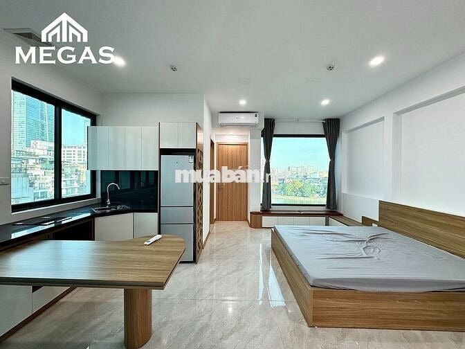 CĂN HỘ PENTHOUSE FULL NỘI THẤT TIỆN NGHI BAN CÔNG THOÁNG NGAY KIM MÃ
