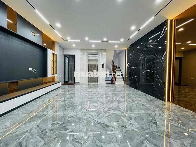 Phân lô Cao Cấp Quân Đội - Ô Tô Tránh - Thang Máy - Rộng Ở Sướng