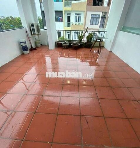 NHÀ 3 TẦNG ĐƯỜNG 7M5 TRẦN MINH TÔNG GẦN BIỂN, TRUNG TÂM LIÊN CHIỂU