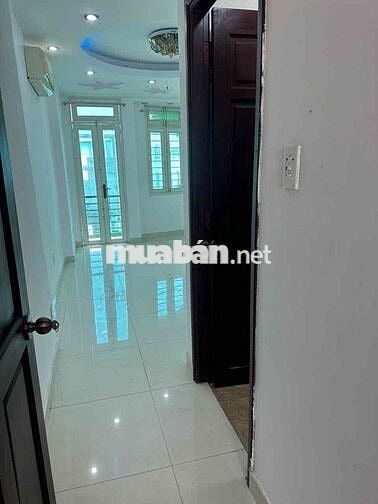 cho thuê nhà trung tâm p5 3p 14tr