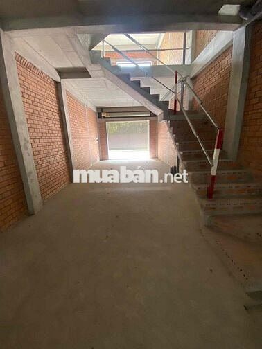 Nhà phố khu đô thị 1 trệt 3 lầu 206m2, 5 phòng ngủ trong khu đô thị