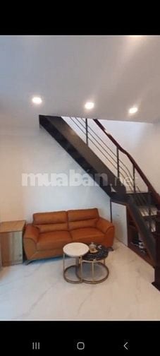 nhà và phòng tiện nghi cho thuê 2,5tr/ tháng 