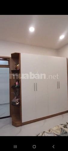 nhà và phòng tiện nghi cho thuê 2,5tr/ tháng 