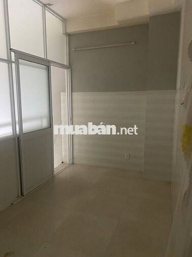 CHO THUÊ PHÒNG – 2 PHÒNG NGỦ + GÁC LỬNG RỘNG GẦN ĐH VĂN LANG