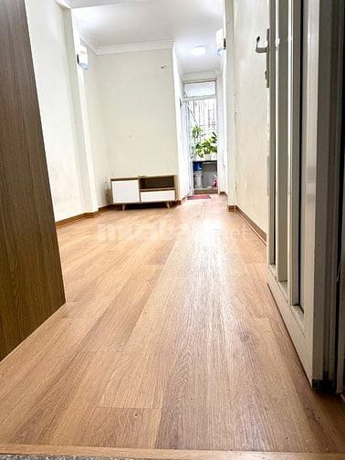 Chính chủ bán nhà phố Khương Đình, lô góc ô tô đỗ cổng