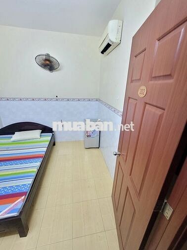 chính chủ cho thuê phòng đẹp, đầy đủ nội thất, NVS riêng