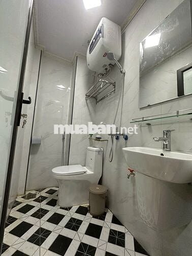 Cho thuê CHDV phố Minh Khai - 28 phòng Khép kín - nhà mới hoàn thiện