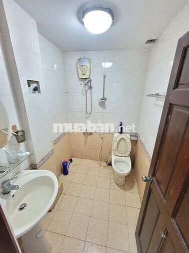 chính chủ cho thuê phòng đẹp, đầy đủ nội thất, NVS riêng