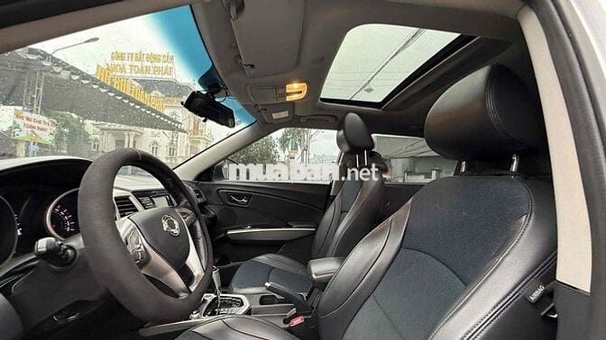 Ssangyong Tivoli 2016 1.6 AT - 110000 km