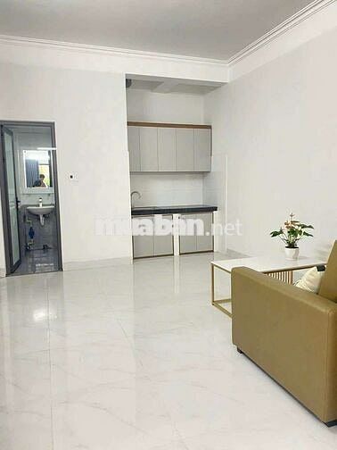 Cho thuê căn hộ 35m2 Xuân La Tây Hồ ô tô đỗ cửa,có ban công , full đồ