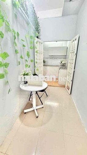 Nguyên căn 35m2 HXH TRẦN HƯNG ĐẠO GIÁP Q1