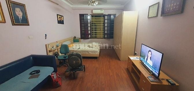 Bán nhà phố cổ Hoàn Kiếm - Đường Lý Nam Đế -106m - 5 tầng -oto - 50 tỷ