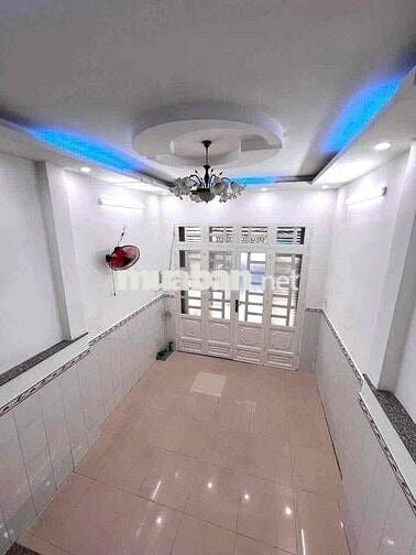 Cho Thuê Nhà Hẻm Xe Hơi-Phạm Văn Chí -Quận 6