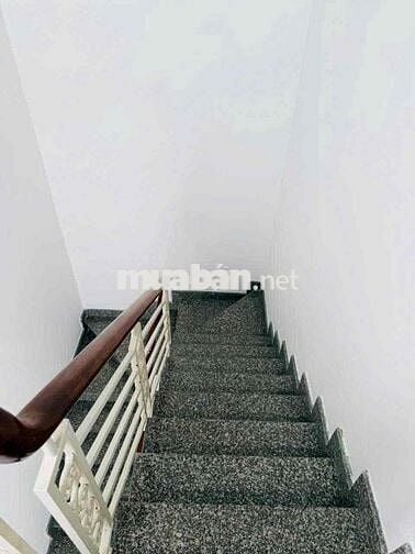 Cho Thuê Nhà Hẻm Xe Hơi-Phạm Văn Chí -Quận 6