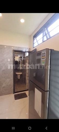 nhà và phòng tiện nghi cho thuê 2,5tr/ tháng 