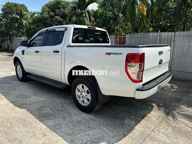 Ford Ranger 2017 XLS Tự động xe gia đình