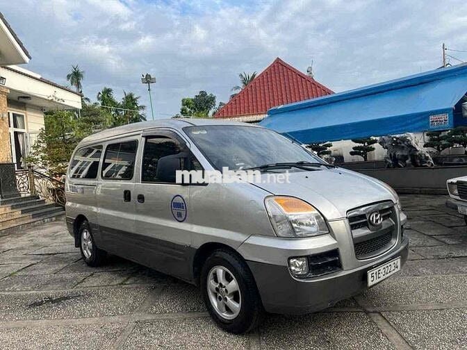 Hyundai Starex 2005 - 100000 km