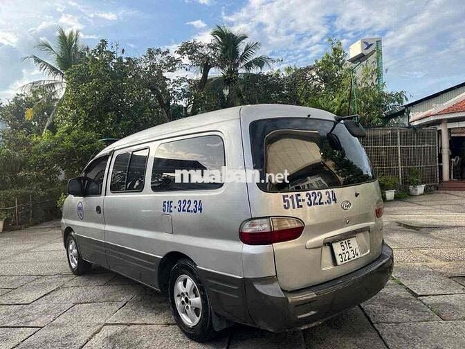 Hyundai Starex 2005 - 100000 km