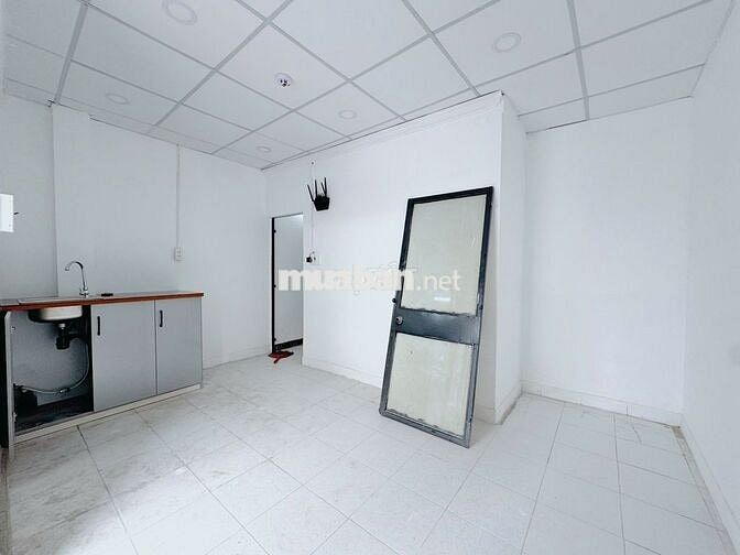 Phòng 313/ Nơ Trang Long P.13 Bình Thạnh 30m2 trống sẵn. Giá 4,3 triệu