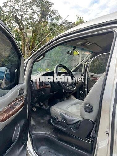 Hyundai Starex 2005 - 100000 km