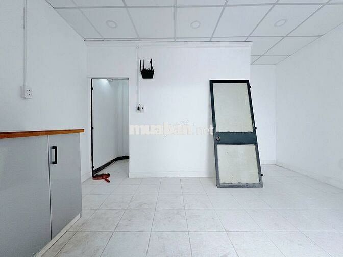 Phòng 313/ Nơ Trang Long P.13 Bình Thạnh 30m2 trống sẵn. Giá 4,3 triệu