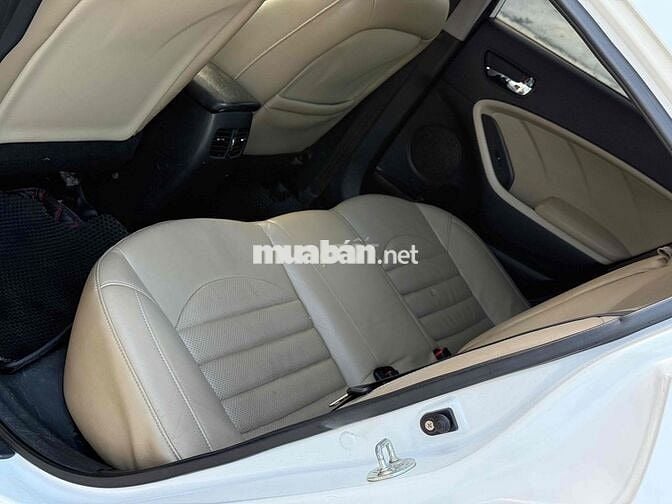 Kia Cerato 2018 1.6 AT - 98000 km