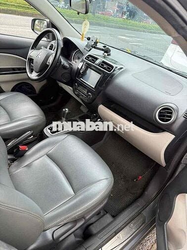 Mitsubishi Mirage Xám 5 chỗ Số tự động