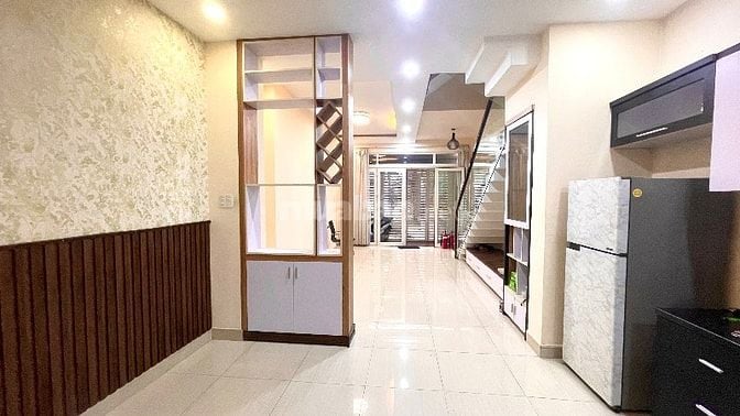 Nhà Riêng 4 Tầng BTCT 69/11/16 Nguyễn Đình Chính. Phú Nhuận