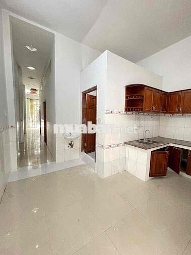 Nhà 4,5x22 2pn 2 máy lạnh Sau KDC Đại Ngân 5tr/tháng