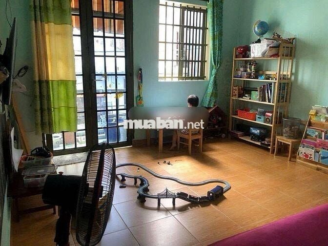 Nhà Nguyên Căn hẻm 3 gác thông đường Cô Giang Phú Nhuận