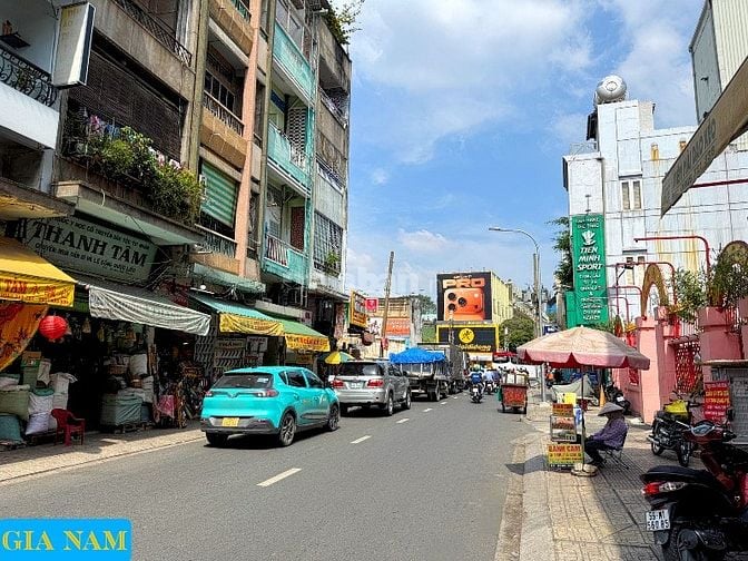 BÁN NHÀ MẶT TIỀN : 115 TRIỆU QUANG PHỤC - P. 11 - Q. 5 - TPHCM