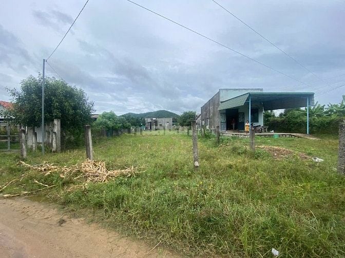 Bán Gấp Lô Đất Đẹp Ngang 10x50 Tại Tân Tiến LaGi Giá 1 Tỷ Siêu Rẻ