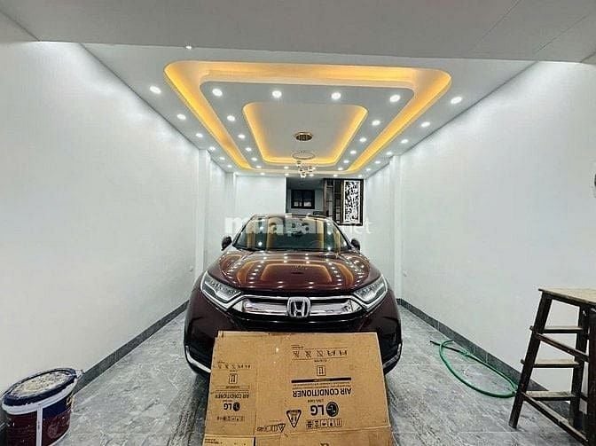 Bán Nhà Phân Lô Ngõ Hoàng Quốc Việt Ô Tô Vào Nhà Có Thang Máy 18 tỷ 