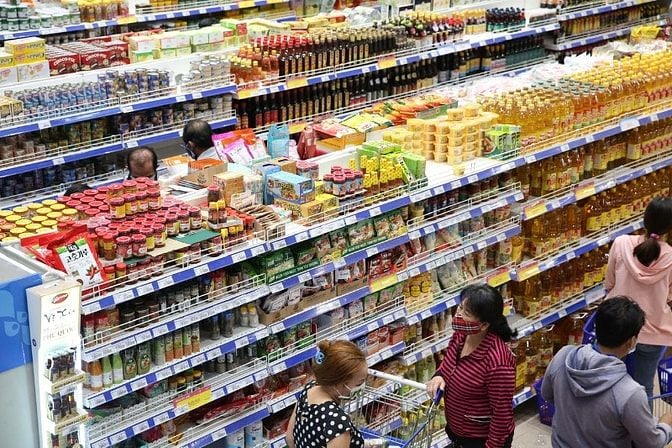 MINI MART 24H CẦN TUYỂN GẤP 6 NHÂN VIÊN NAM NỮ LÀM TẾT VÀ LÂU DÀI