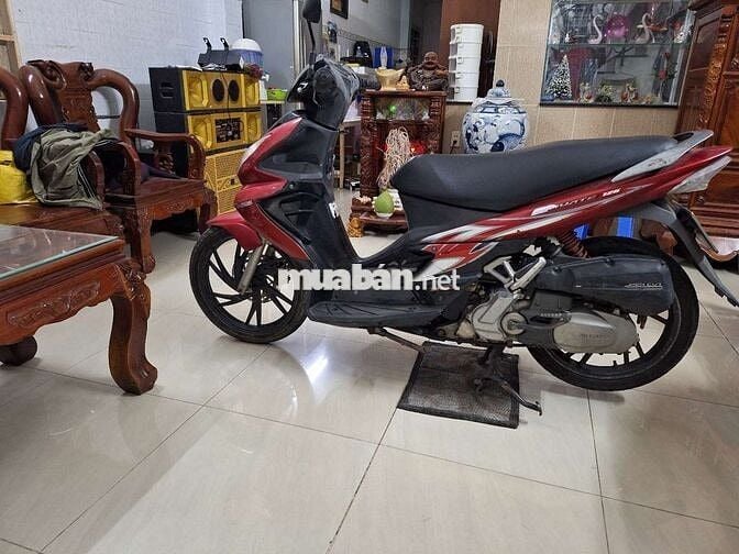 Suzuki Hayate 2011 Đỏ đen