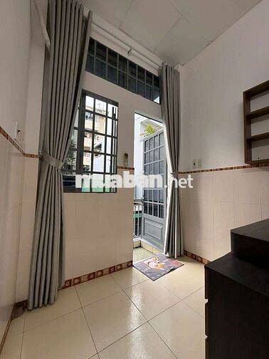 🔥NHÀ NGUYÊN CĂN-2 PHÒNG NGỦ 2 WC -FULL NT MỚI-, CỬA SỔ BAN CÔNG