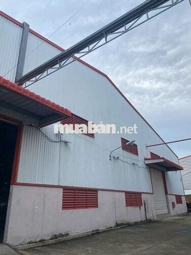 Bán nhà xưởng 13.986m2, KCN Tân Đô Long An, Có dòng tiền thuê 650tr/TH