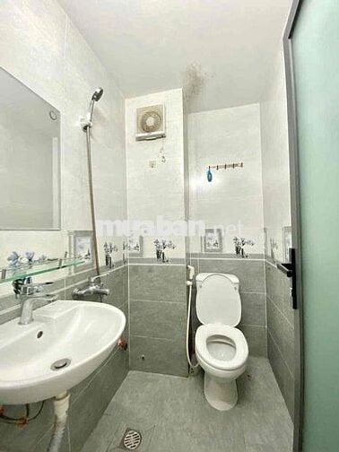 💛🏡 Cho Thuê Căn Hộ Mini Full Nội Thất , Thang Máy , Cửa Sổ Trời