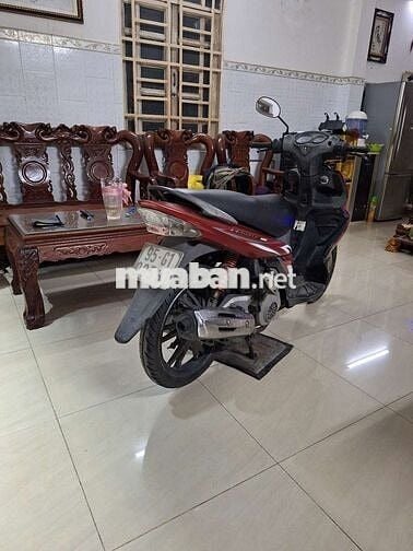 Suzuki Hayate 2011 Đỏ đen