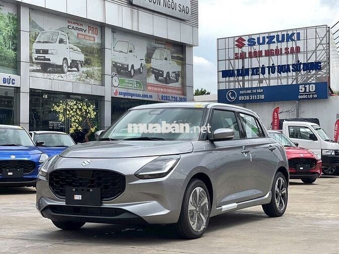 Suzuki Swift 2025 Bạc giao ngay chỉ với 160 triệu