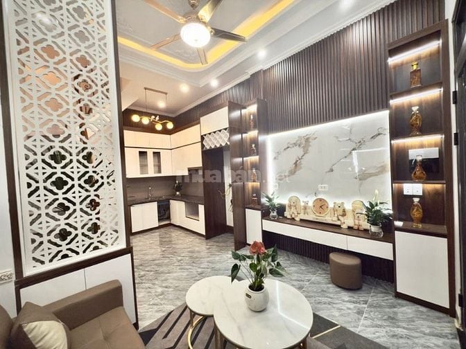 Nhà Đẹp, Gần Phố, Vân Đồn, Hai Bà Trưng 33m, 5 tầng, mt 3.9m, 7.5 tỷ