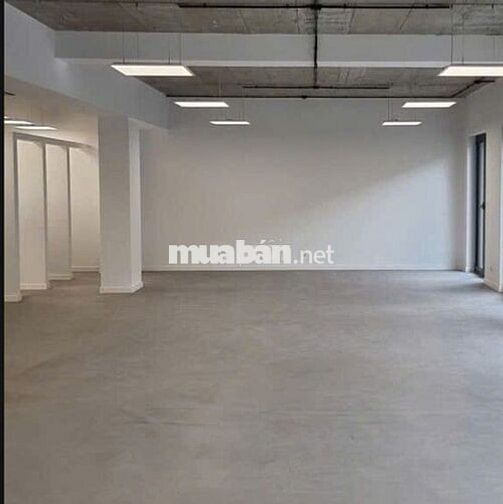 Cho thuê mặt bằng tầng 1 Trung Tâm Hải Châu