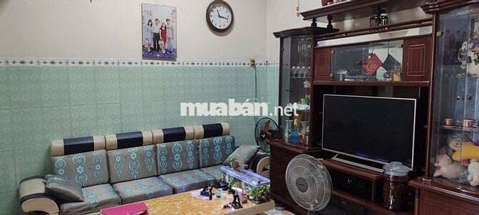 Bán Nhà MT Chợ Dĩ An, 158m², Vuông A4, SHR, Giá tốt trung tâm, TLCC