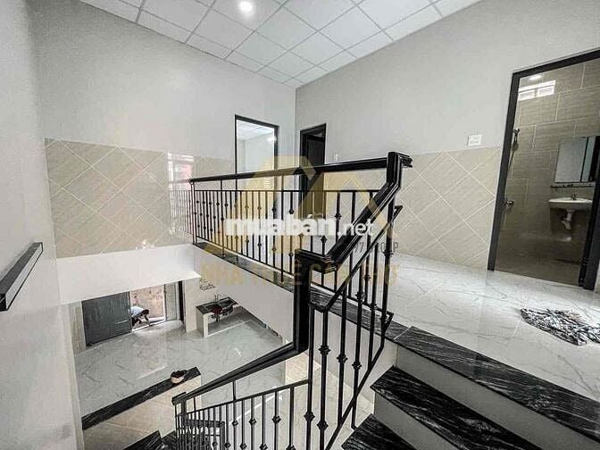 CHO THUÊ NHA TRỆT LẦU MẶT TIỀN ĐOÀN THỊ ĐIỂM