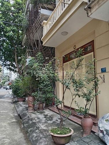 Bán nhà ngõ 106 Hoàng Quốc Việt, Cầu Giấy, Hà Nội, đường ôtô