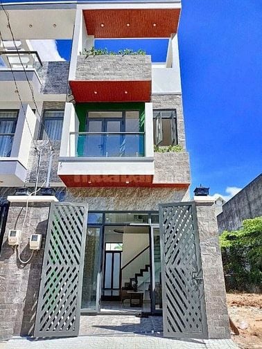 CHÍNH CHỦ CẦN BÁN GẤP NHÀ giá 850TR còn thương lượng