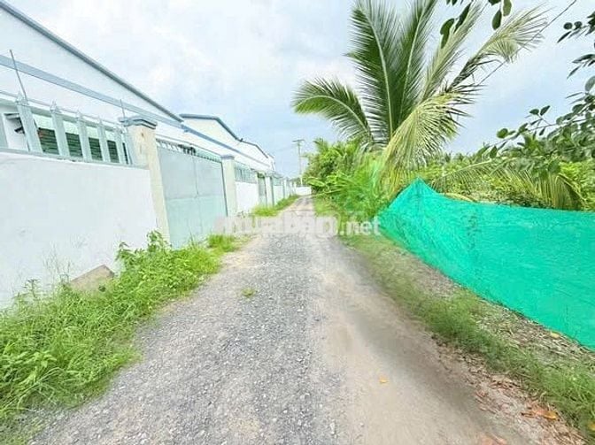 Bán đất ngay sát đường lên cao tốc Trung Lương - Mỹ Thuận