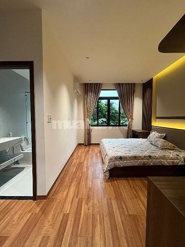 SIÊU ĐẸP NHÀ 3 TẦNG CỰC CHILL MẶT TIỀN THANH HOÁ,HOÀ XUÂN,CÓ GARA ÔTÔ 