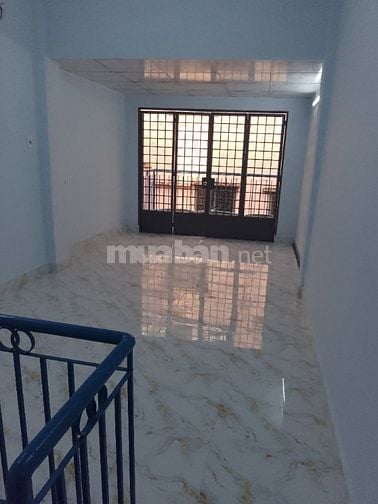 Bán nhà đẹp 465/8 Hoà Hảo, p5, Quận 10. 3 lầu đúc thiệt.